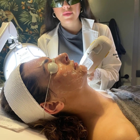 Tratamiento Facial IPL by Stellar M-22 - EVO Beauty Clinics