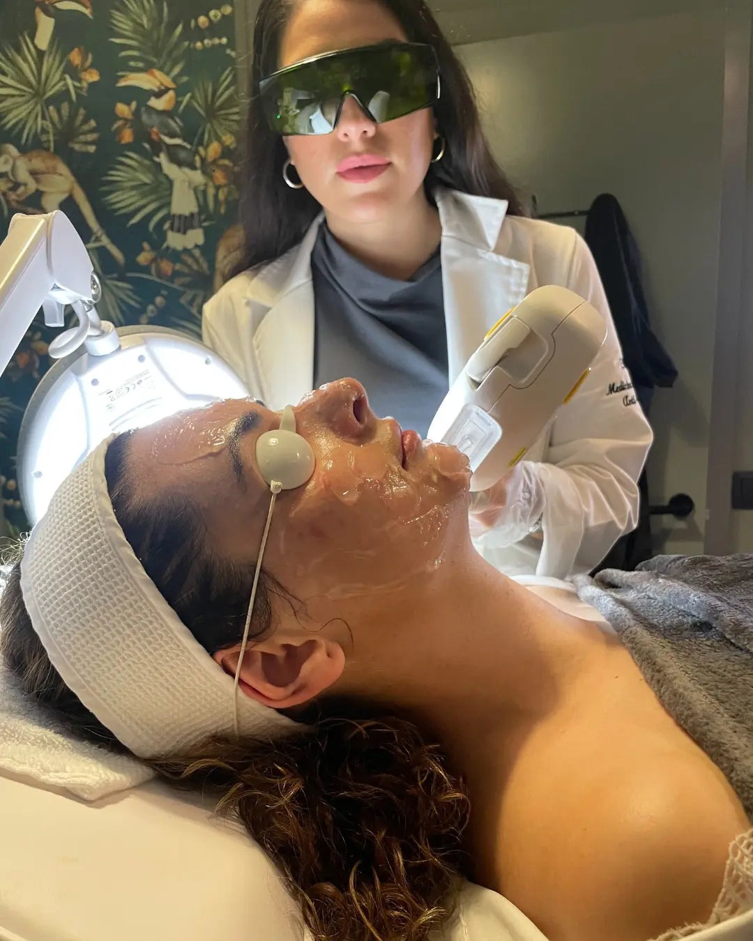 Tratamiento Facial IPL by Stellar M-22 - EVO Beauty Clinics