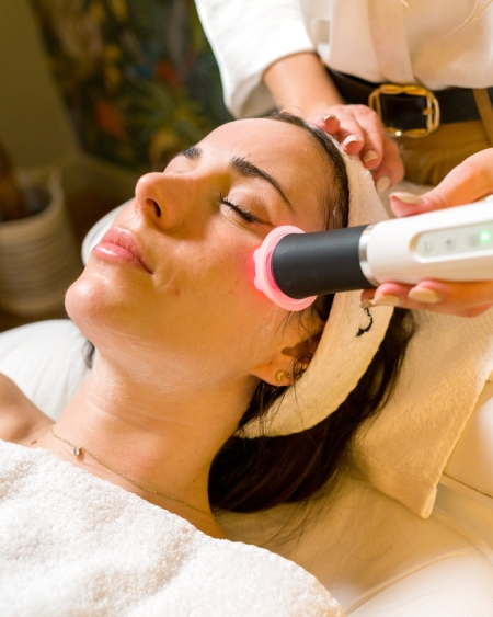 Tratamiento Facial Perfect Skin by Geneo - EVO Beauty Clinics