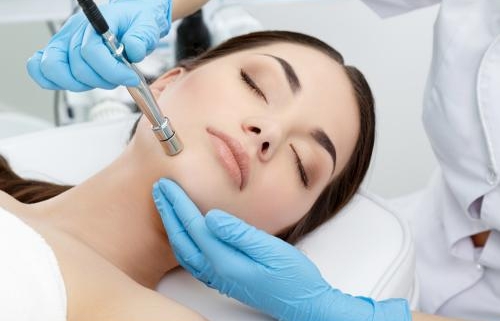 Microdermoabrasión facial - Evo Beauty