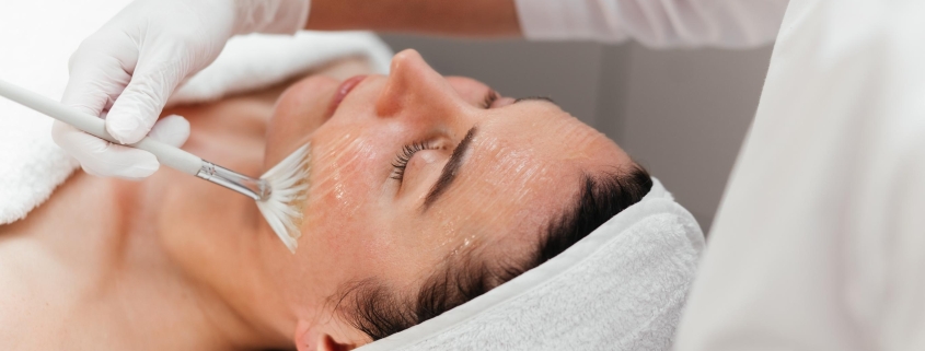 por qué se deshidrata la piel