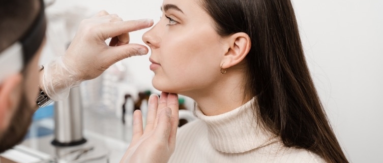 rinomodelacion acido hialuronico